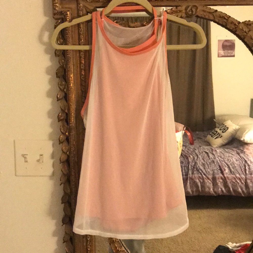 Fabletic’s tank top